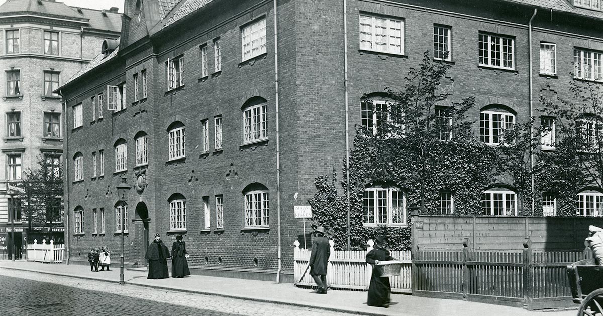 Abel Cathrines Stiftelse, 1903. Foto: Fritz Benzen, Københavns Museum