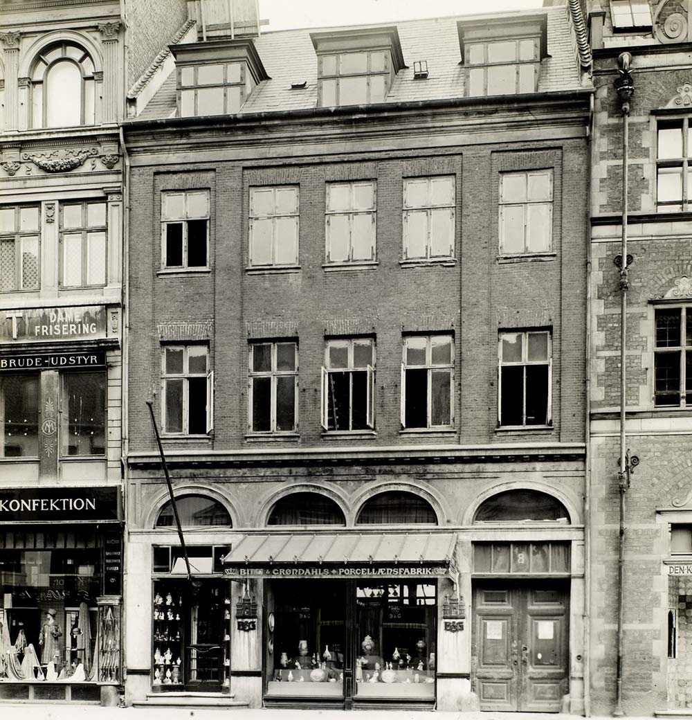 Sorthvid foto af facade